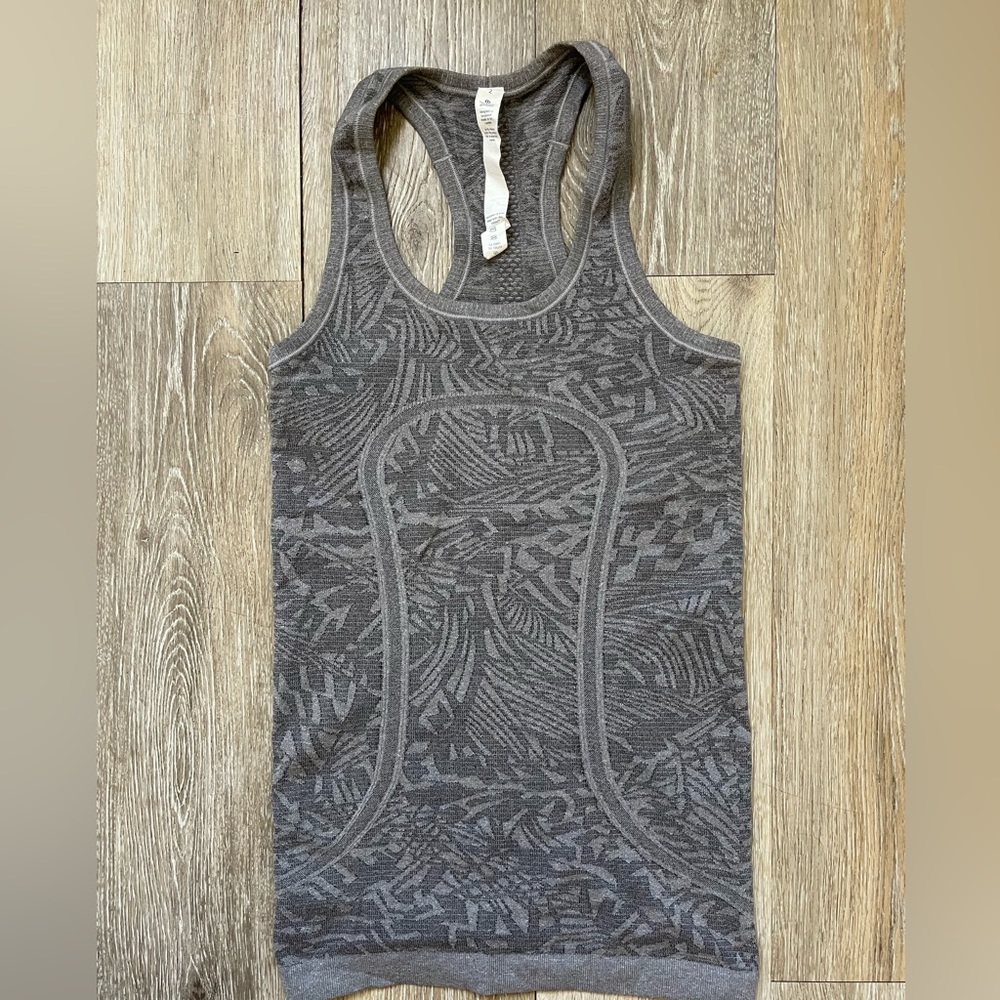 Lululemon Racerback Tank *Like New* Run Swiftly